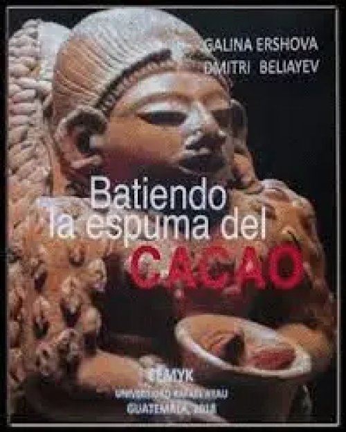 Batiendo la Espuma del Cacao