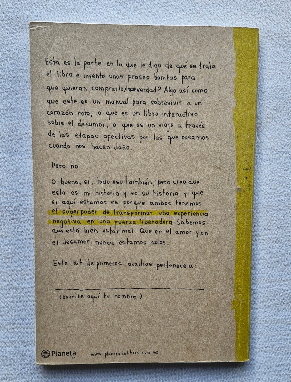 Atrás