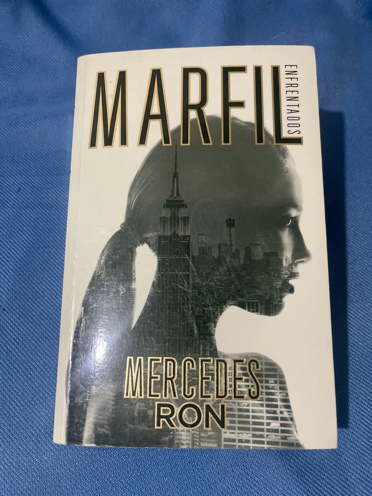 ENFRENTADOS 1: MARFIL