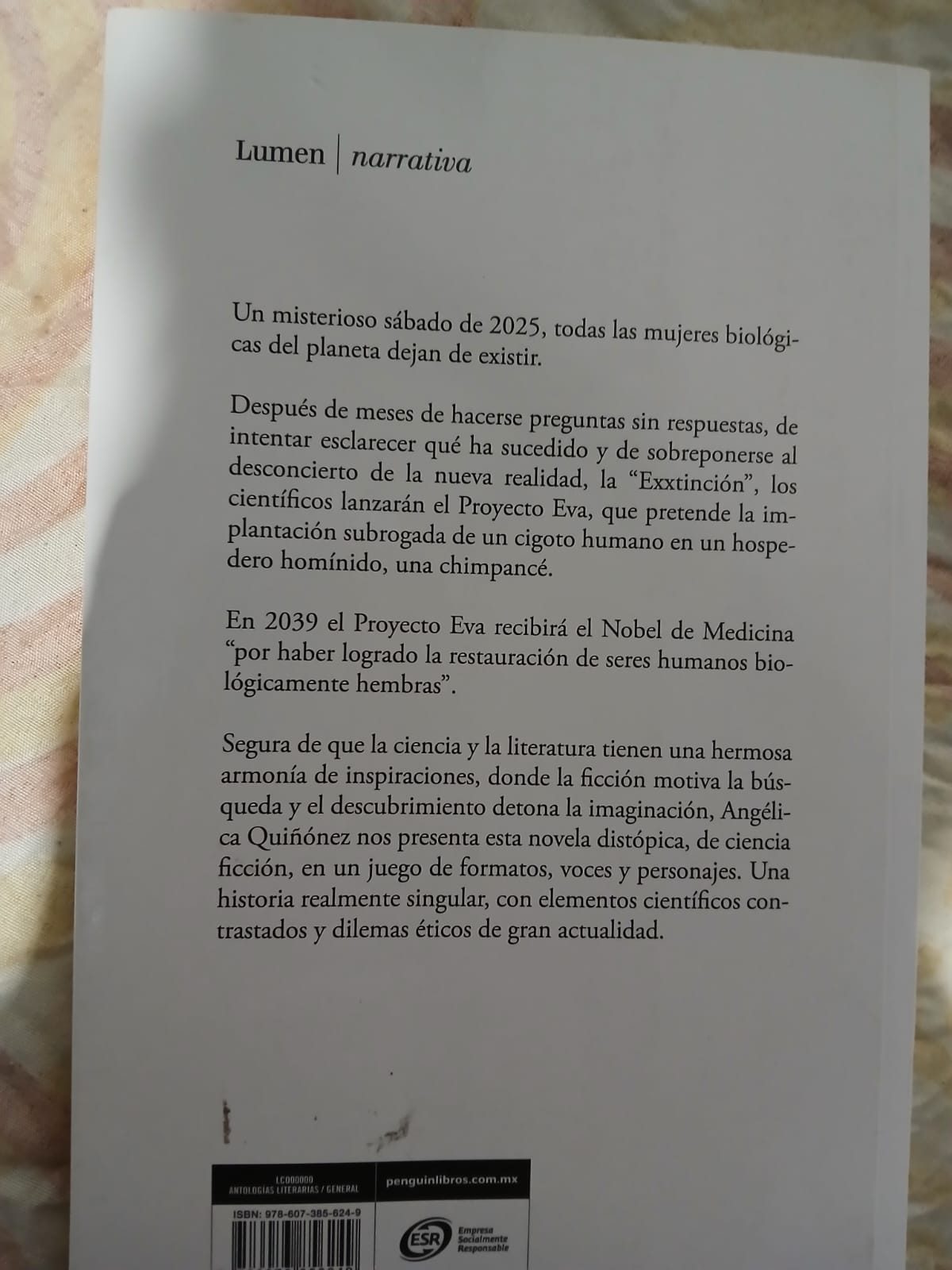 Atrás