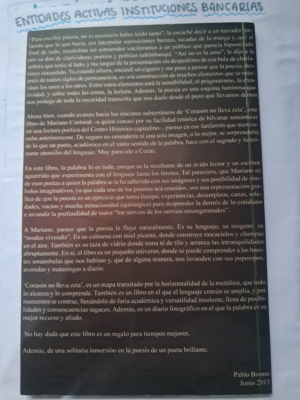 Atrás