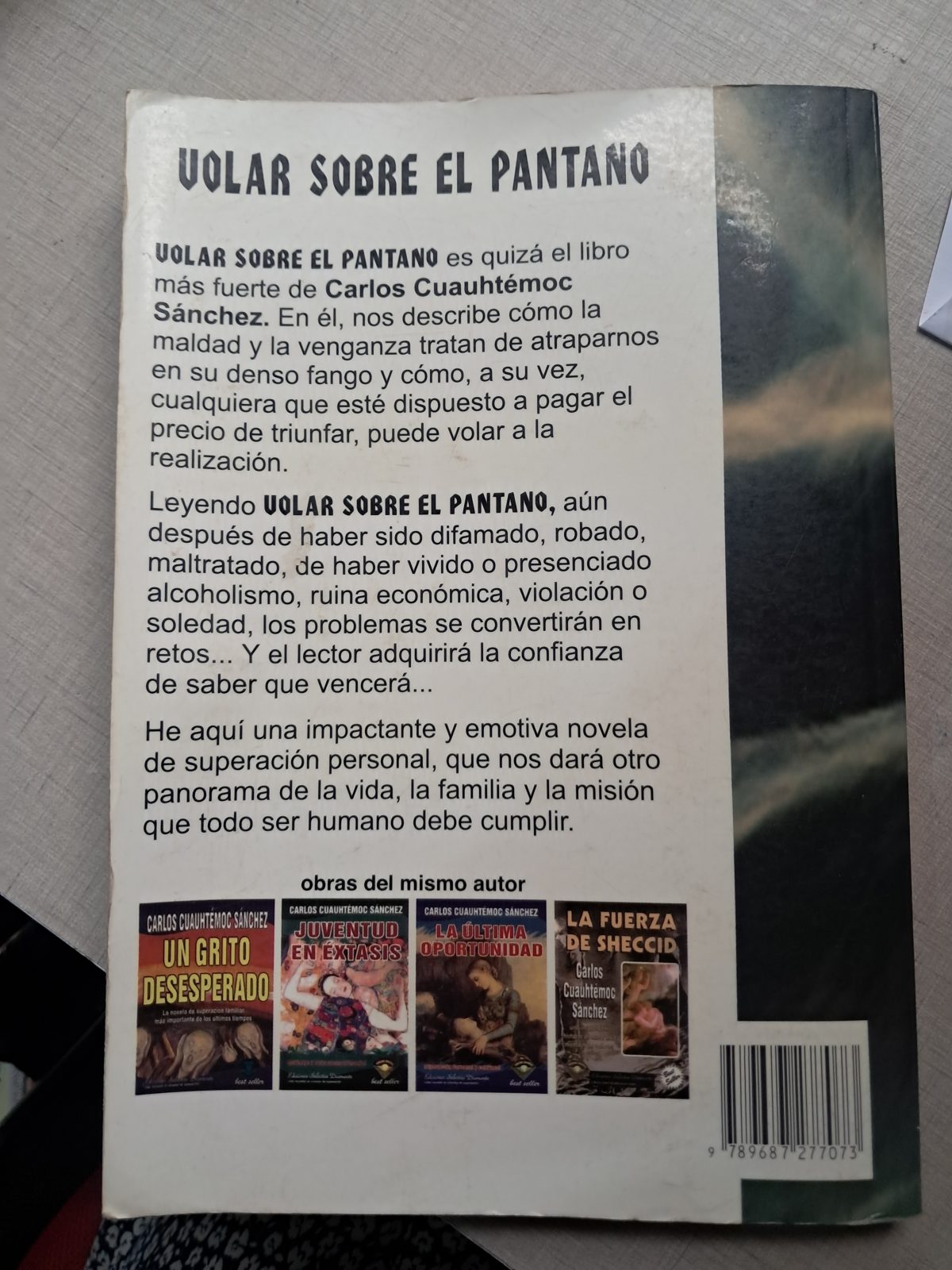Atrás