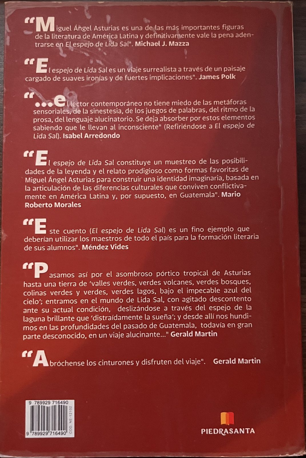 Atrás