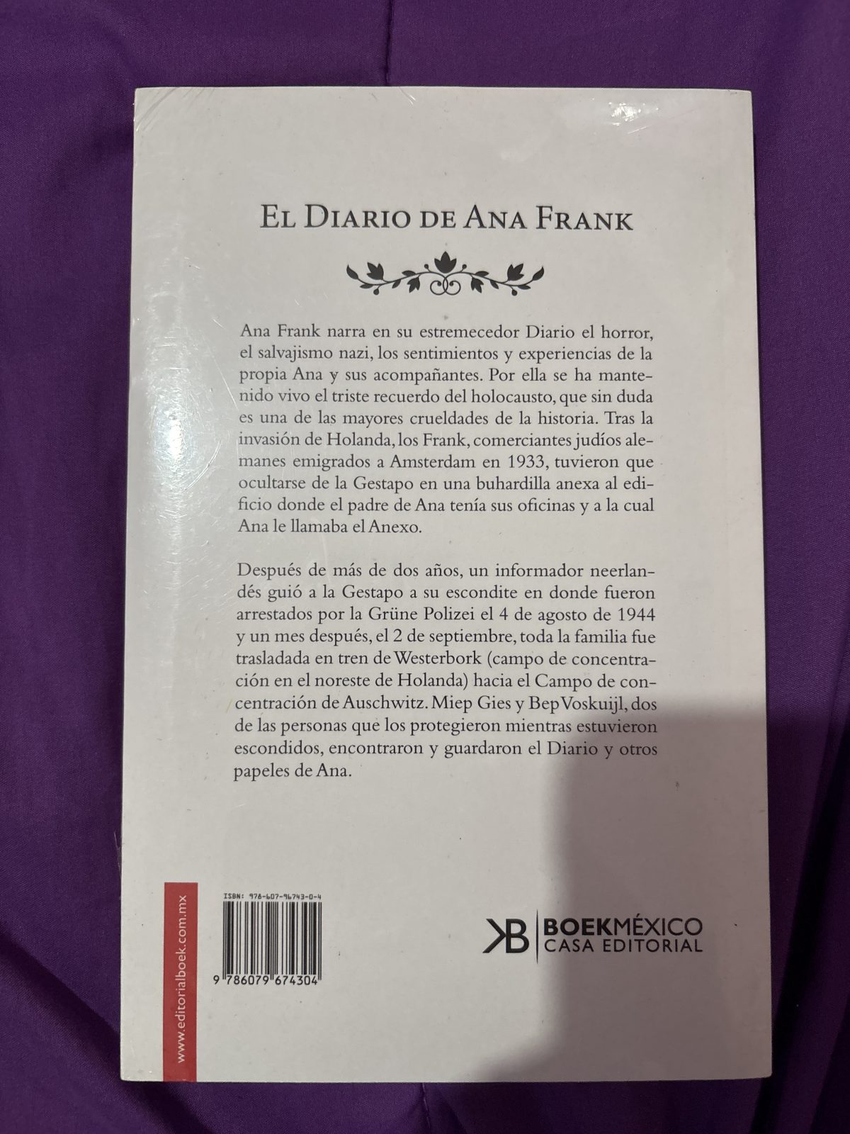 Atrás