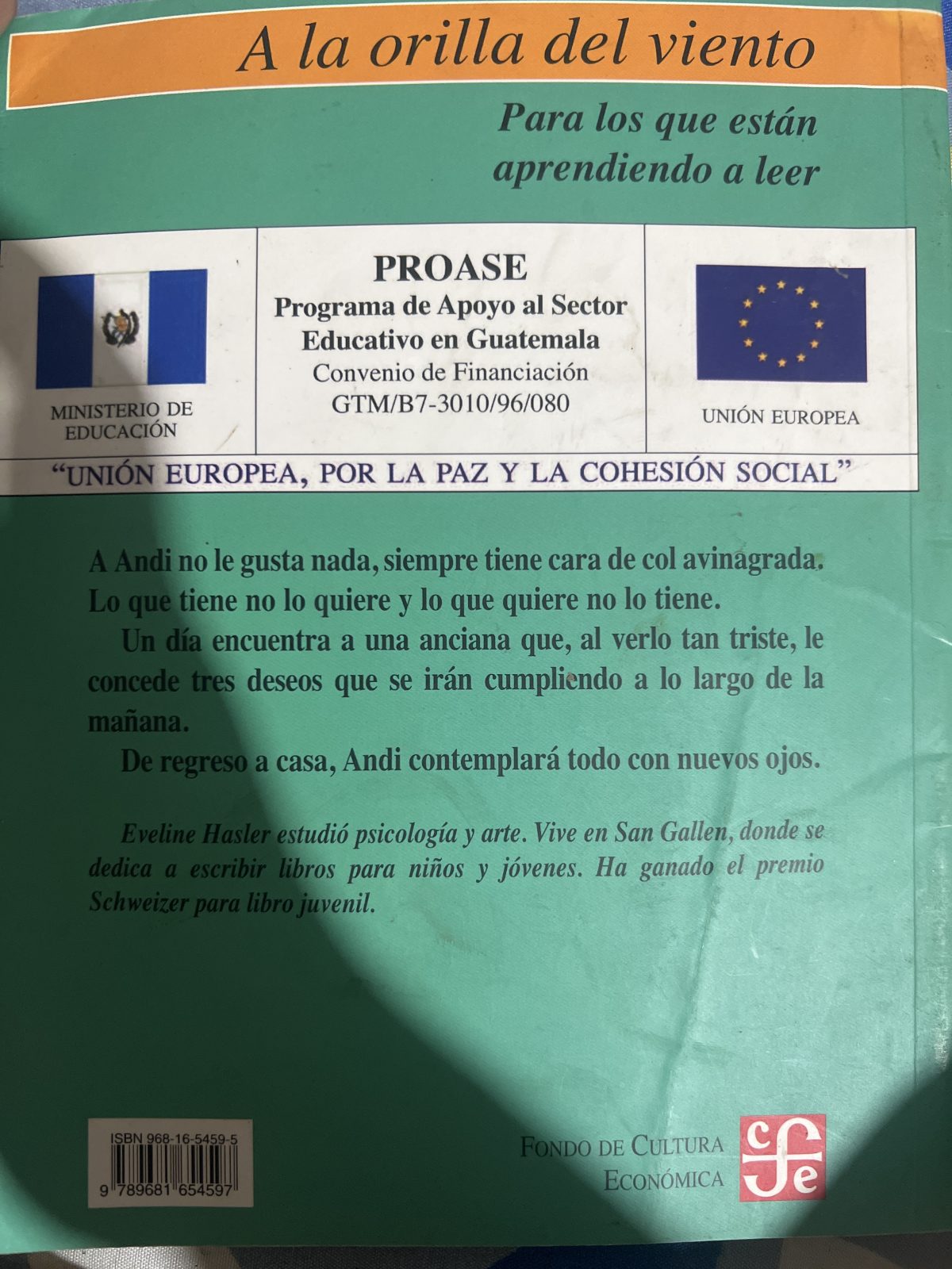 Atrás